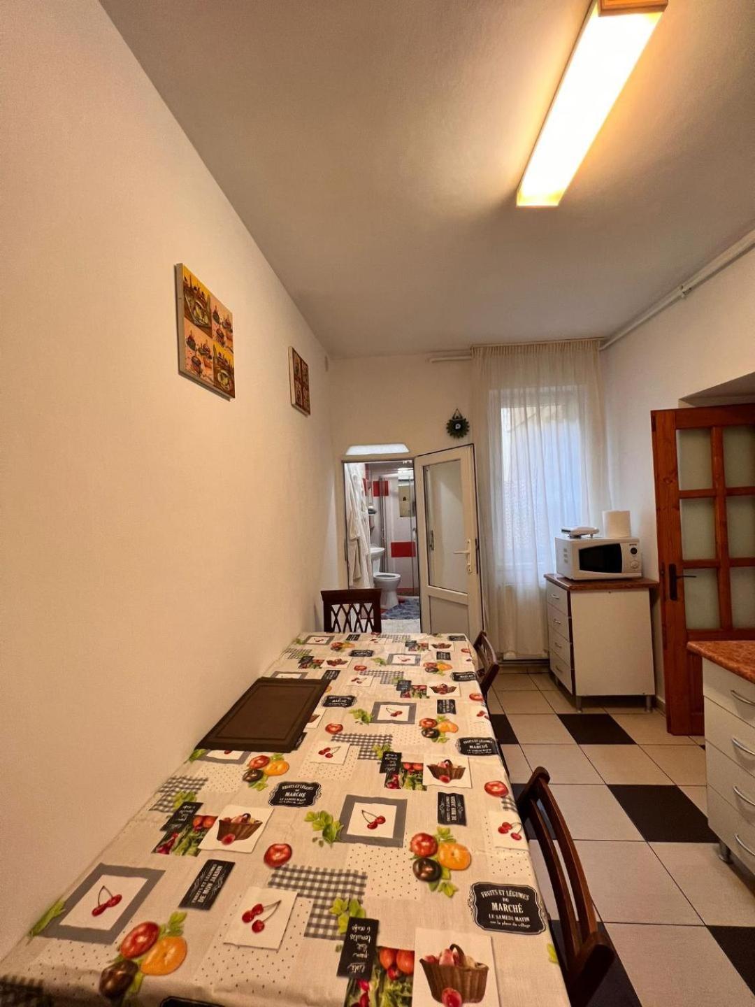 Simon * Brașov